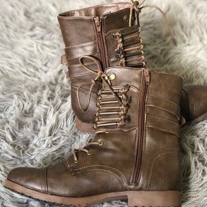 Combat Boot Pantheon